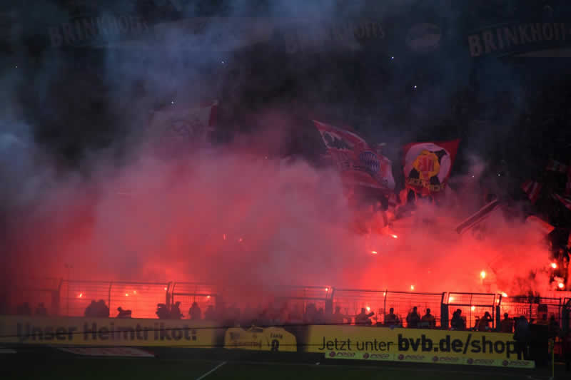 Ausschreitungen bei Fußballspiel