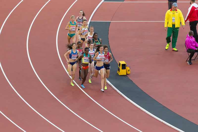 Viele Laufrunden im 5000-Meter-Lauf
